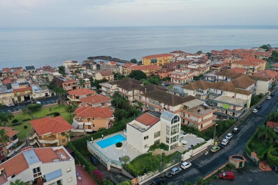 Aparthotel Path House - Etna & Sea View Riposto Exteriér fotografie